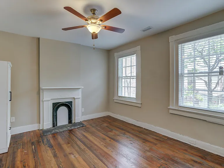 2406 E Clay St #2 — Photo 11
