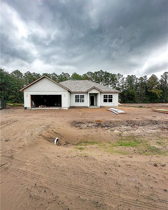 1st image of 676 Foxwood Way