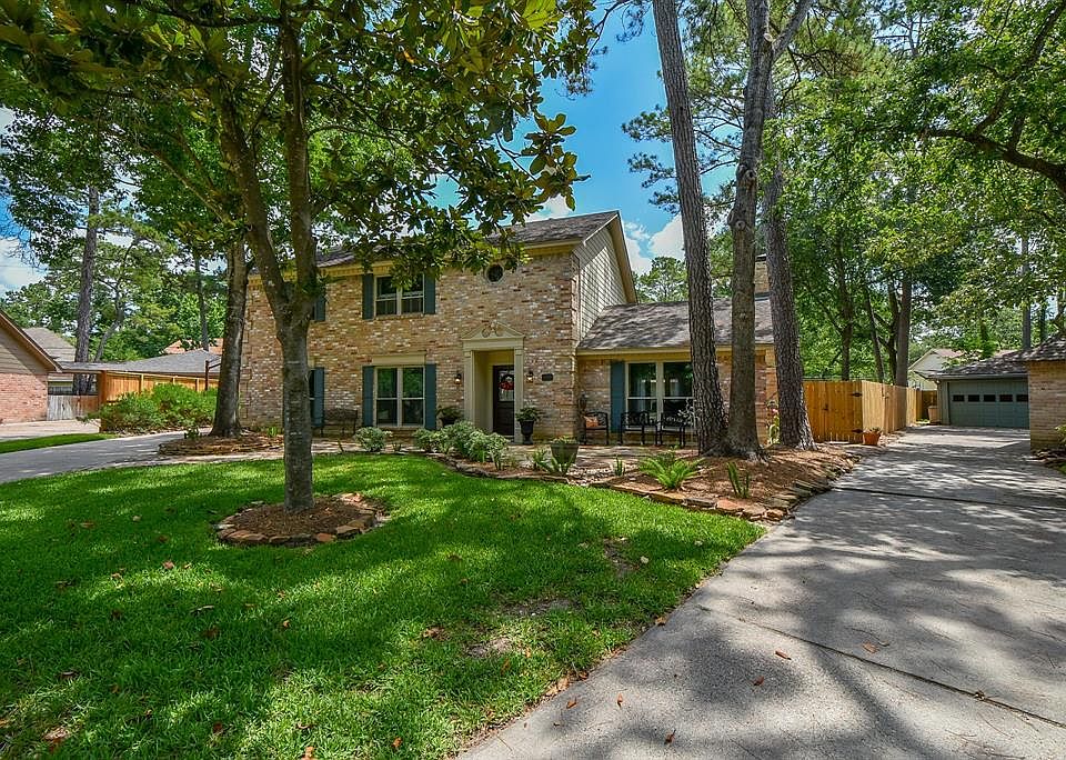 1st image of 11806 Moorcreek Dr