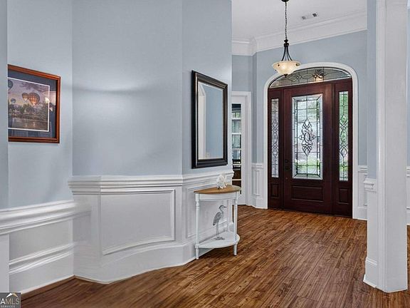 5th image of 639 Chastain Cir