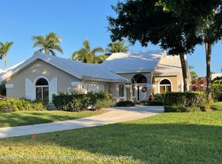 2705 Meadowlark Ln, West Palm Beach, FL 33409