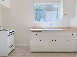 889 N Laurel Ave #F4, Upland, CA 91786