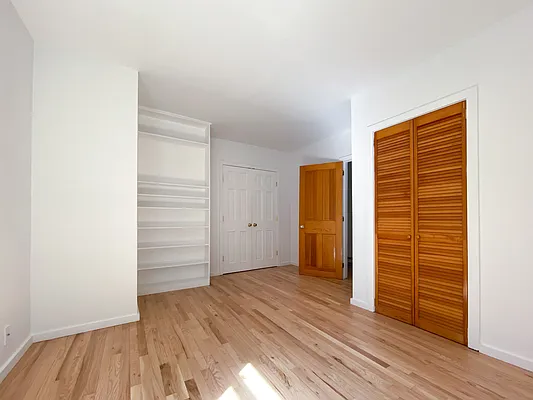 Rented by Owner | media 12