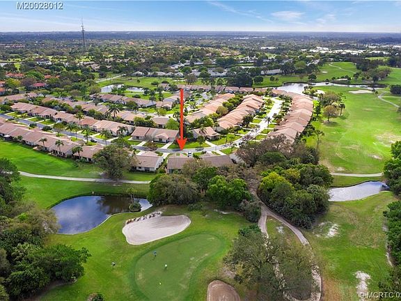 3rd image of 2585 SW Egret Pond Cir