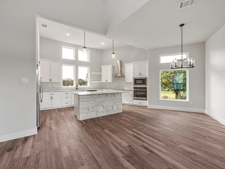 118 Cap Rock — Photo 14