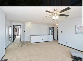 32 Winterwood Dr, Greenwood, IN