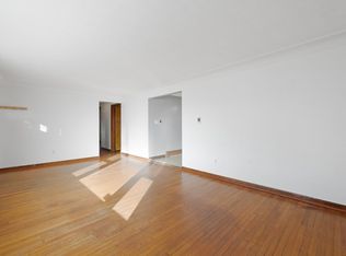 1438 W Dupont Rd, Fort Wayne, IN 46825