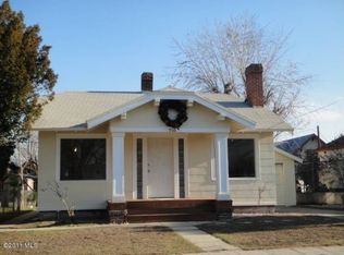 907 Walker Ave, Wenatchee, WA 98801