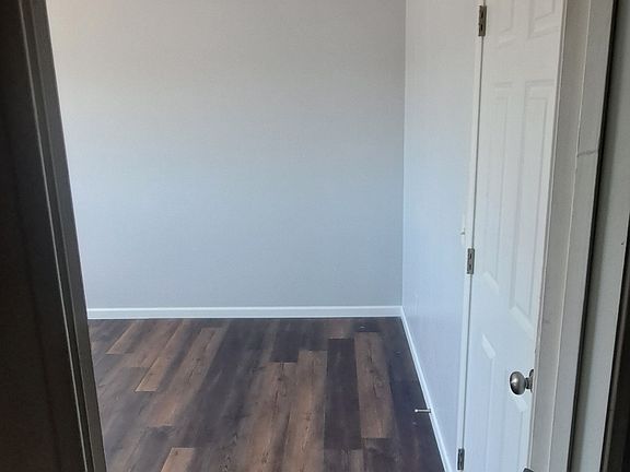 4th image of 303 Pinto Cir #2