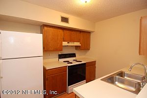 2nd image of 8337 Pineverde Ln