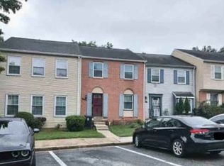 2140 N Anvil Ln, Temple Hills, MD 20748
