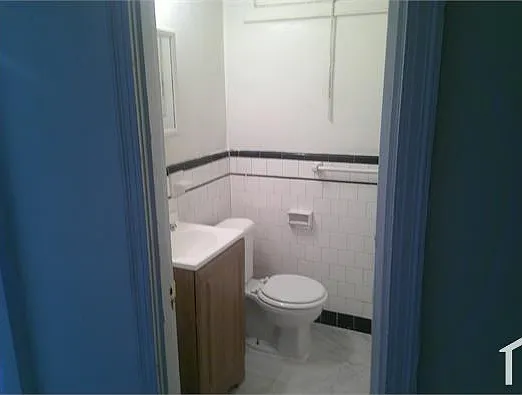 1905 M St NE #3 — Photo 6