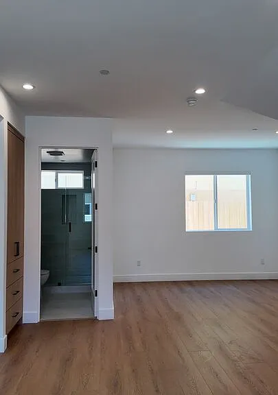 5246 Auckland Ave #1/4 — Photo 11