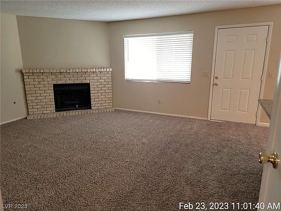 3rd image of 709 Rock Springs Dr APT 101