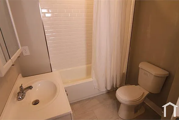 4707 Penn St #B1 — Photo 7