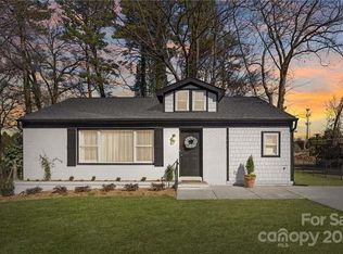 556 Bowman Rd, Charlotte, NC 28217