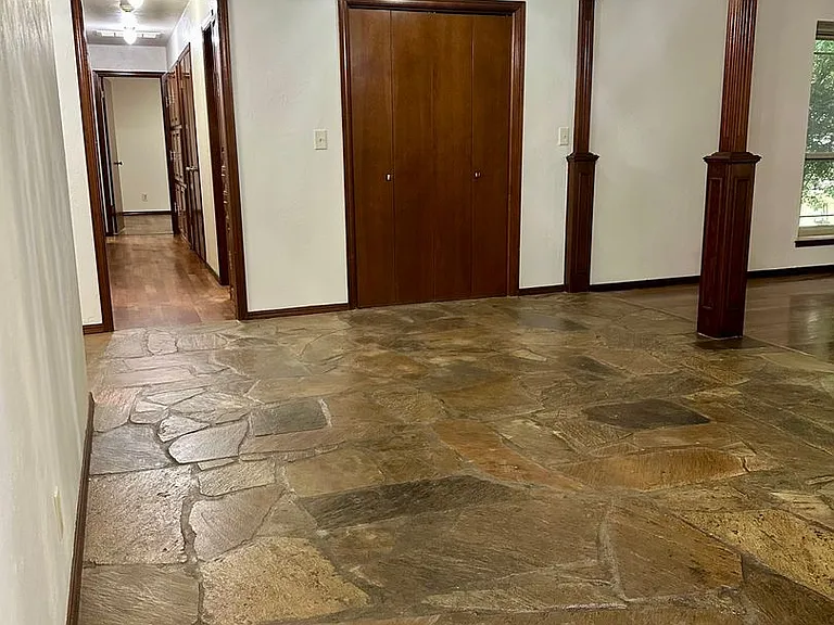 3608 Chatham Ct — Photo 15
