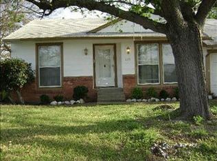 633 Hill St, Grand Prairie, TX 75050