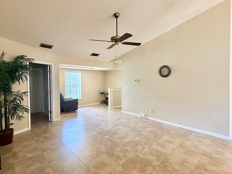 5647 Dalton Ct — Photo 8
