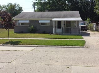 416 E Bernhard Ave, Hazel Park, MI 48030