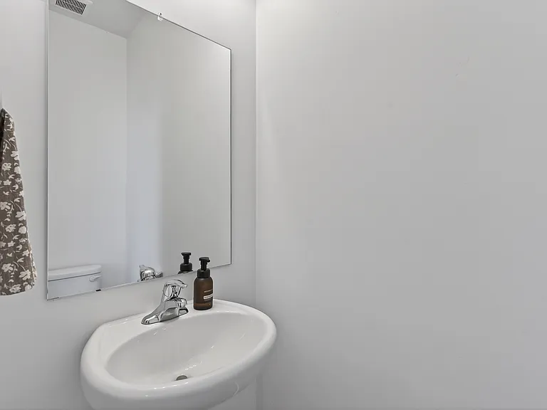 1146 S Redwood Rd #604 — Photo 14