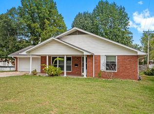 310 E Park Dr, Belleville, IL