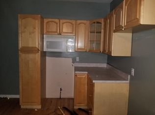 3944 W 33rd St, Cleveland, OH