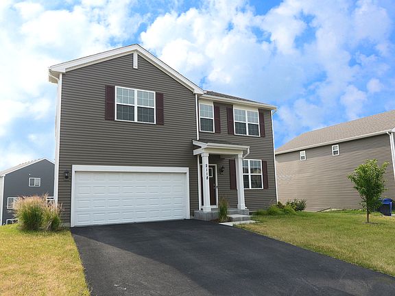 2nd image of 2118 Fairview Ln