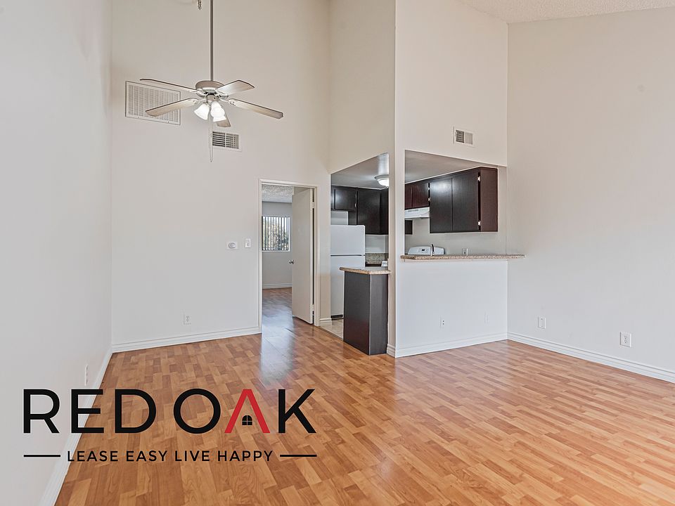 1st image of 17327 Saticoy St APT 206