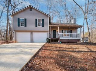 84 Hebron Church Rd, Dacula, GA 30019