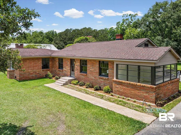 1301 Randall Ave, Daphne, AL 36526