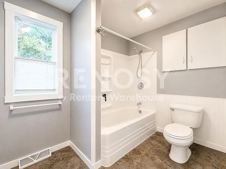 745 21st St — Photo 69