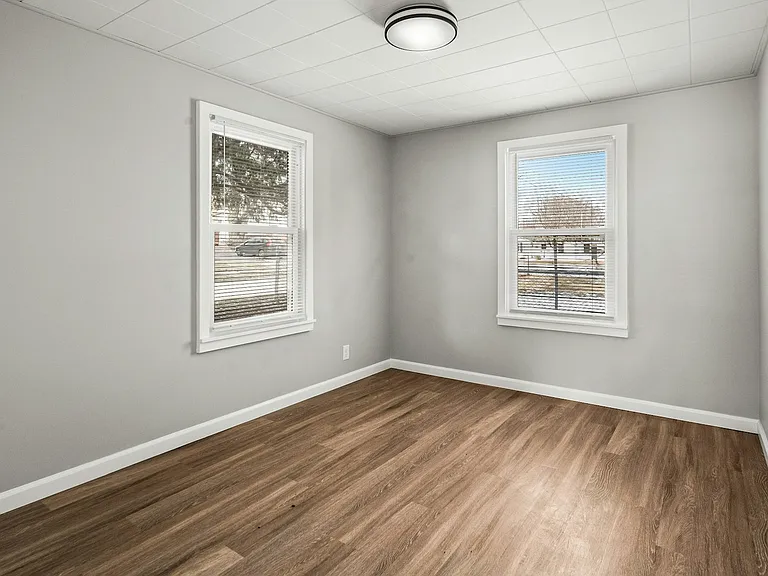 1508 Wilson St — Photo 13