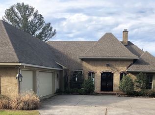 534 Lake Cavalier Rd, Madison, MS 39110