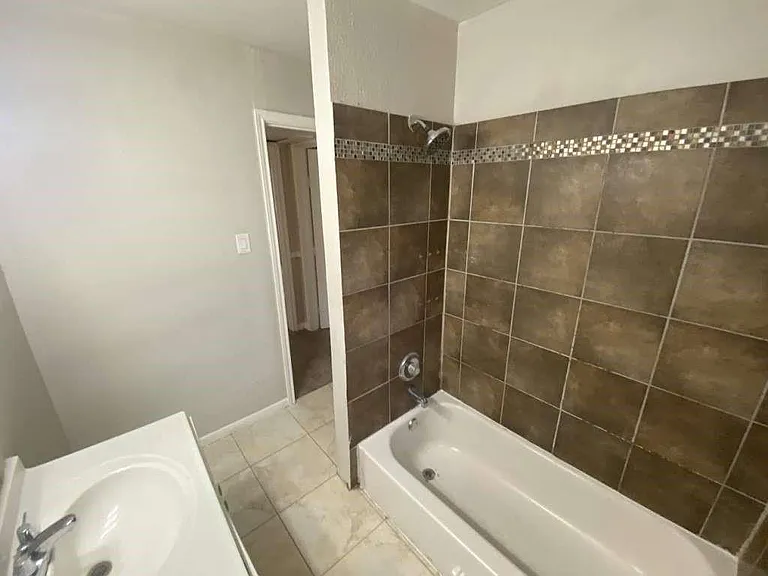 5322 Dewberry St — Photo 10