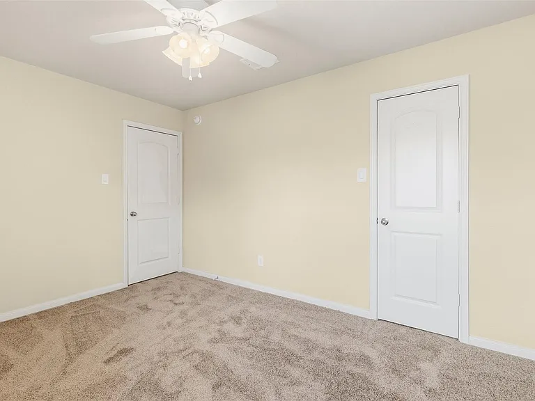 6131 Carpenters Cove Ln — Photo 22