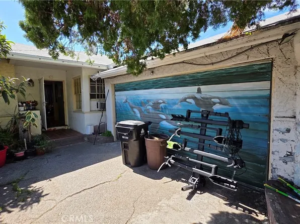 15358 Gault St, Van Nuys, CA 91406