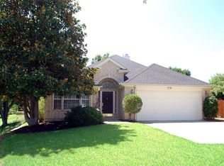 12801 Conifer Ln, Euless, TX 76040