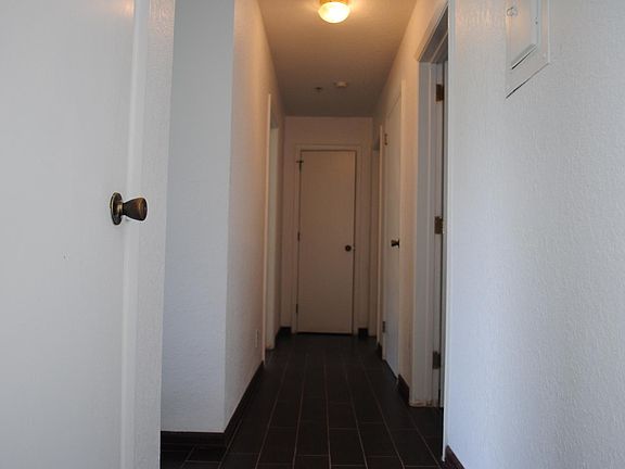 5th image of 3024 Marsh Harbor Pl