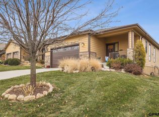 5713 N 159th St, Omaha, NE 68116
