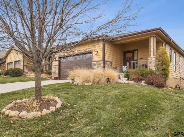 5713 N 159th St, Omaha, NE 68116