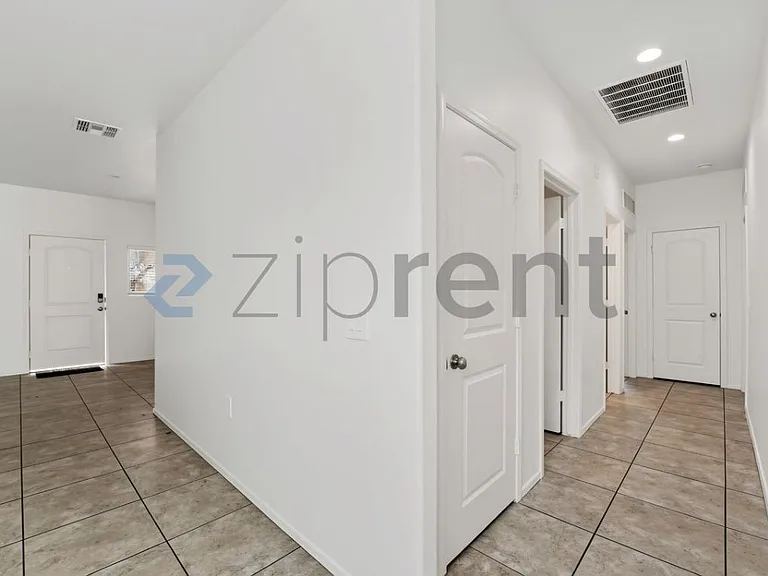 18199 N Conquistador Dr — Photo 18