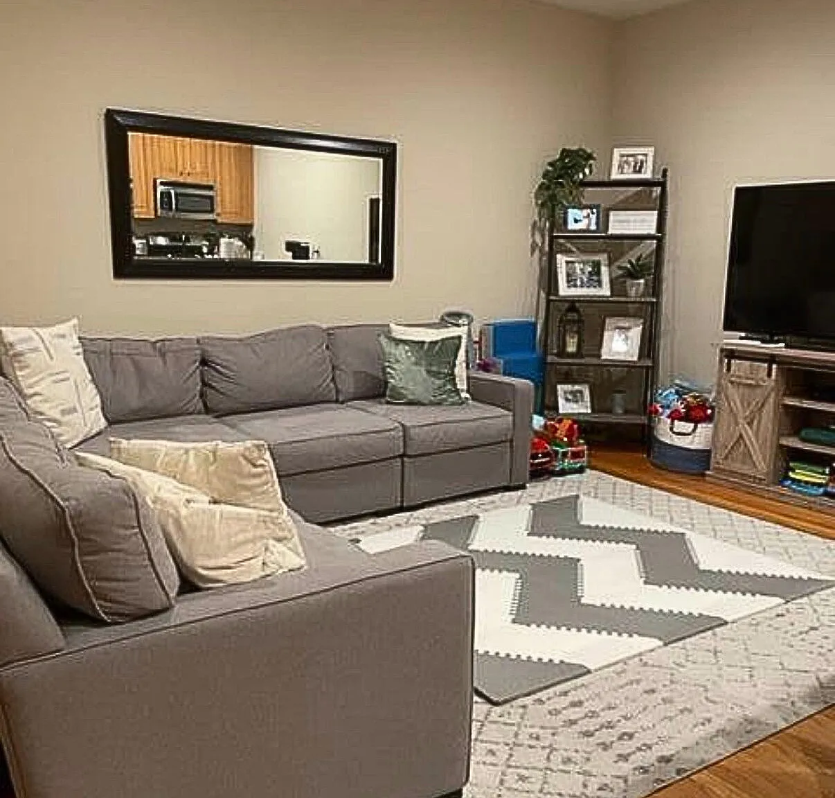 1 bed, 1025 sqft, $3,400 — Photo 3