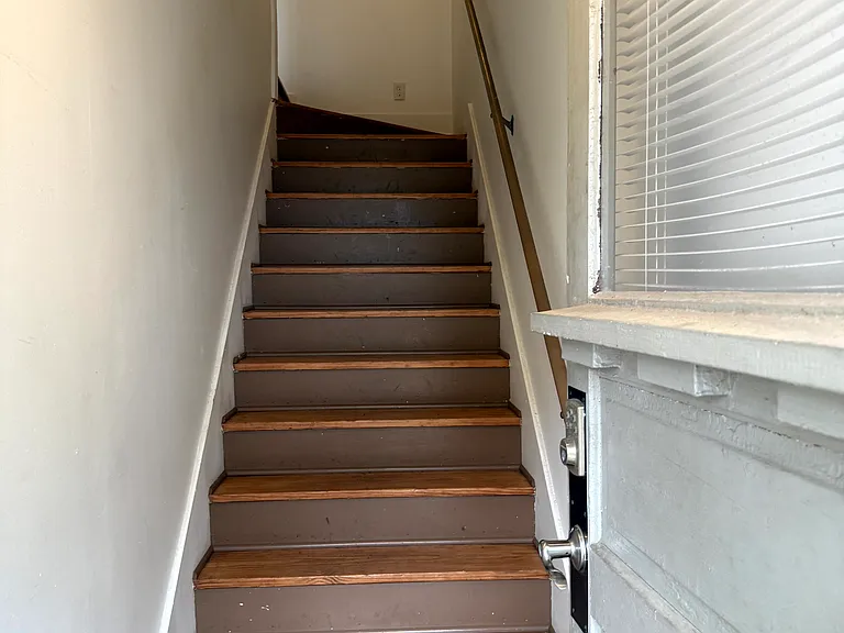 845 Wilkinson St #C — Photo 2