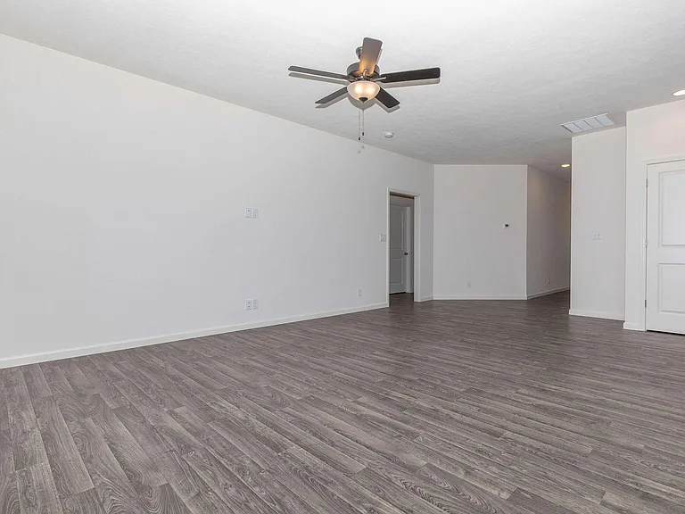 Avalon Bluffs — Photo 106