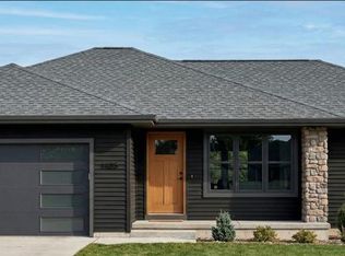 417 United Circle, Randolph, WI 53956
