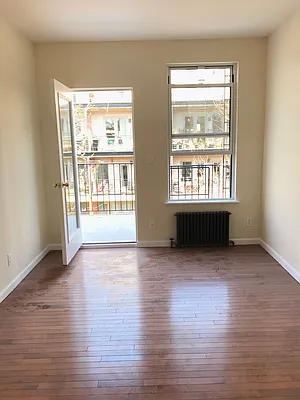 Rented by null | media 34