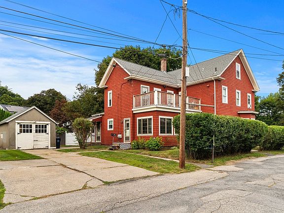 2nd image of 32 Kirby St