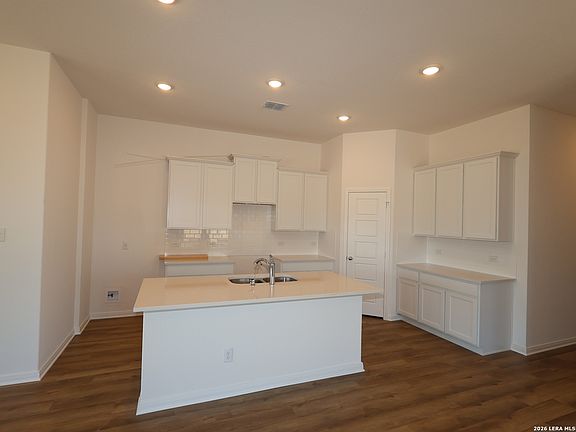 3rd image of 109 Greeley Drive