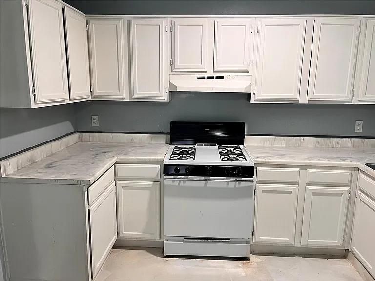 16631 Gold Ridge Ln — Photo 3